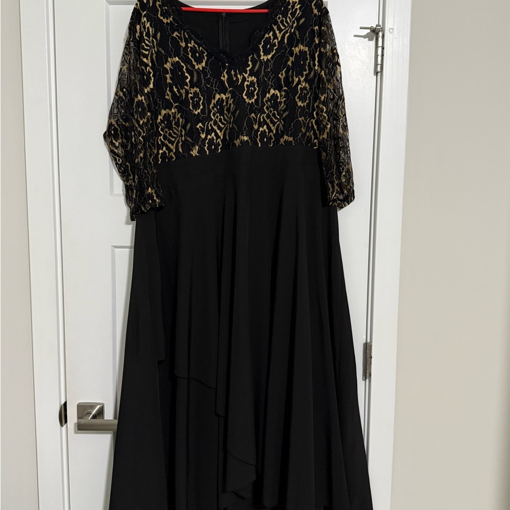 Elegant Black and Gold Lace Evening Dress
